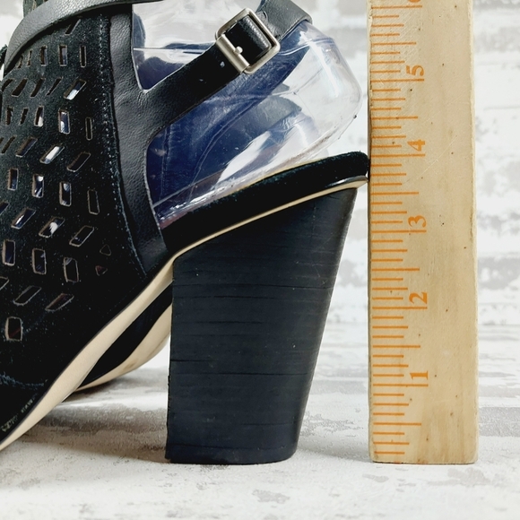 BCBGeneration Black Perforated Suede Block Heel Buckle Up Sandals K941 - Picture 9 of 16